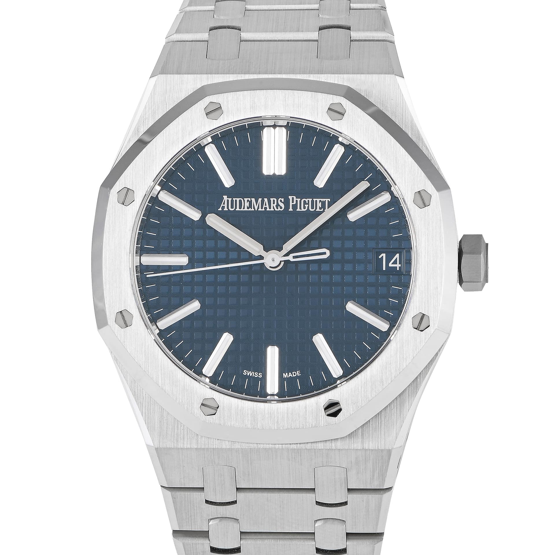 There's power in simplicity and this Royal Oak ref.15510ST.OO.1320ST.06 proves it. This good-looking watch has the basic time and date feature housed on a 41mm stainless steel, on stainless steel bracelet. What makes this timekeeper a standout is its "Bleu Nuit, Nuage 50" face that mirrors that of the original model from 1972. The dial has a "Grande Tapisserie" pattern, with luminous white gold index hour markers and hands, and a discreet date window at 3 o'clock. Powering the watch is the new generation automatic winding caliber 4302 that you can view from the transparent caseback. This pre-owned Audemars Piguet Royal Oak Blue Dial Watch 15510ST.OO.1320ST.06 is accompanied by papers and the manufacturer's box.